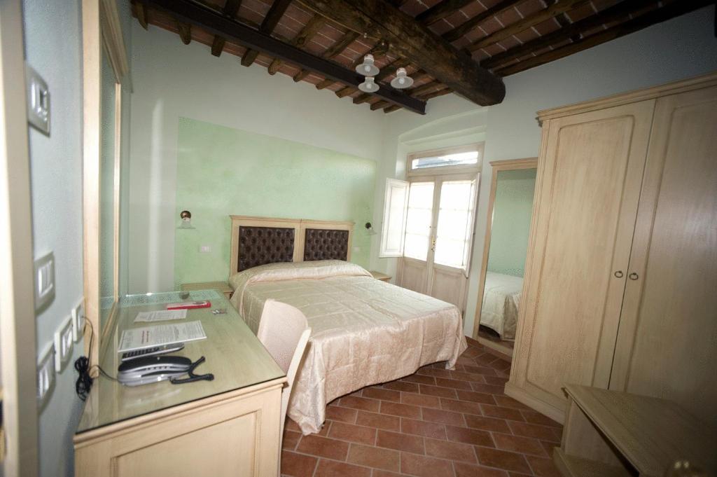 Casal Sant'Elena Bed & Breakfast Altopascio Exterior photo