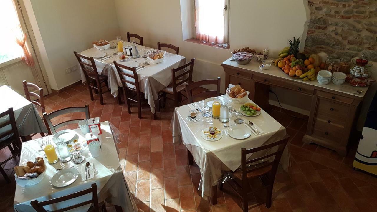 Casal Sant'Elena Bed & Breakfast Altopascio Exterior photo